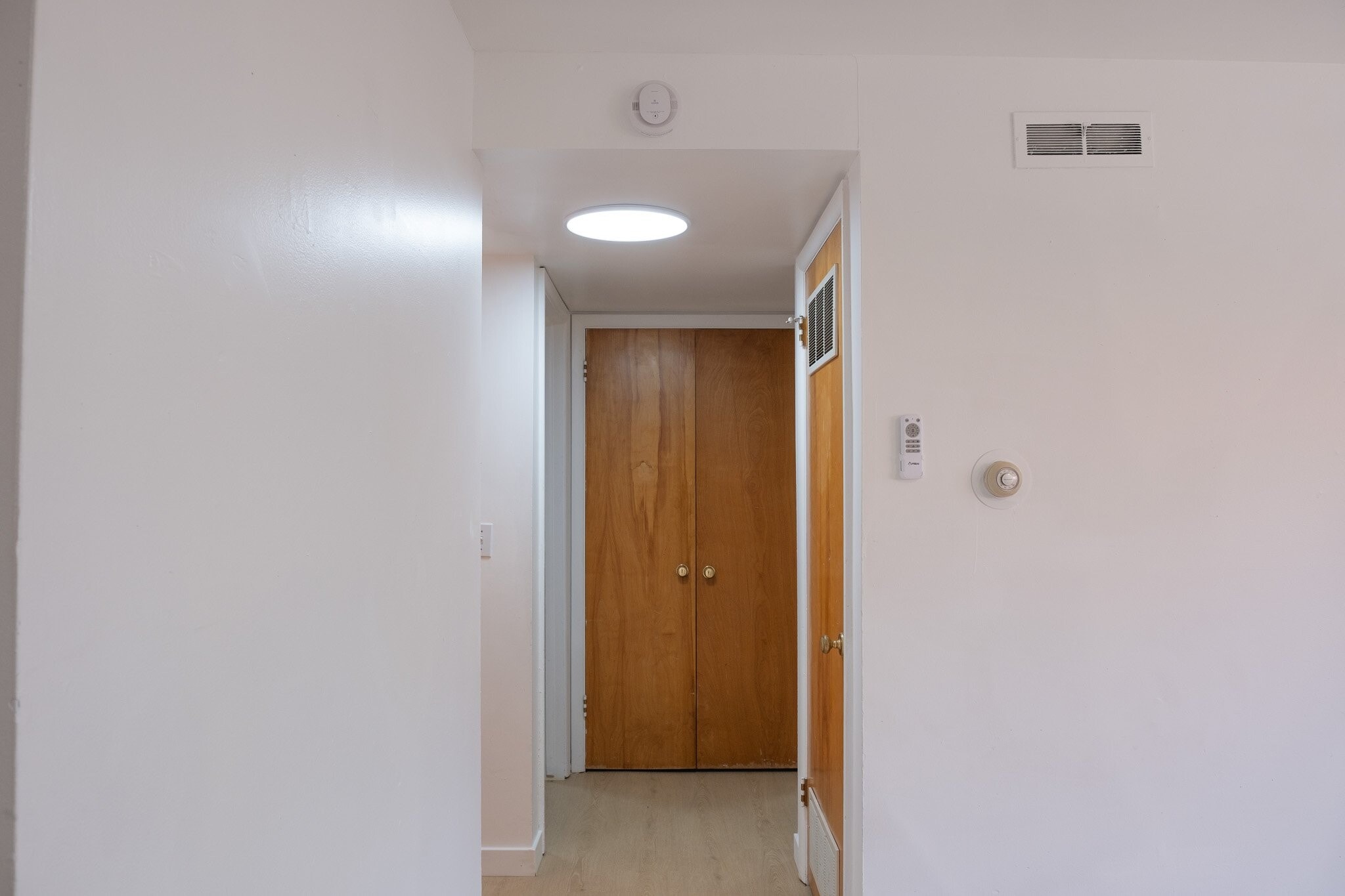 Building Photo - 1024 E 600 S