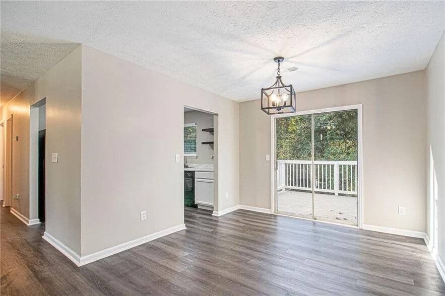 Building Photo - Room in Single Family Home on Newberry Trail