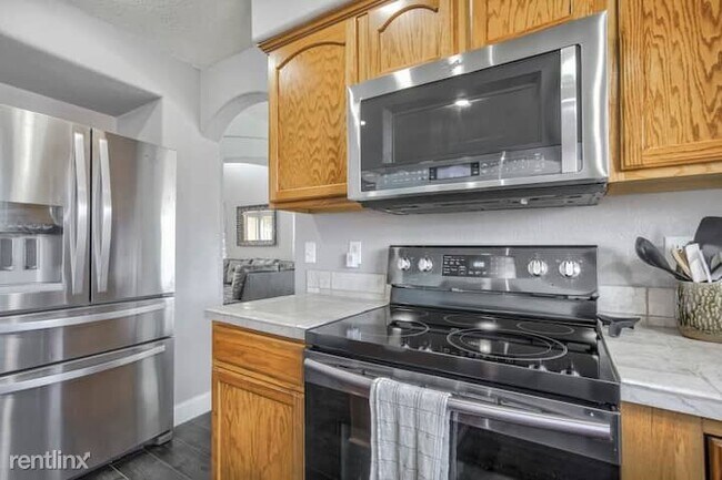 Building Photo - 6 br, 4 bath House - 4671 Bridle Pass Drive