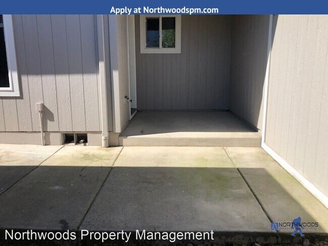 Building Photo - 2 br, 2 bath House - 330 Cheney Loop