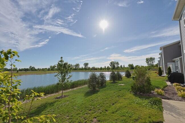 Building Photo - 2287 Ryegrass Ln