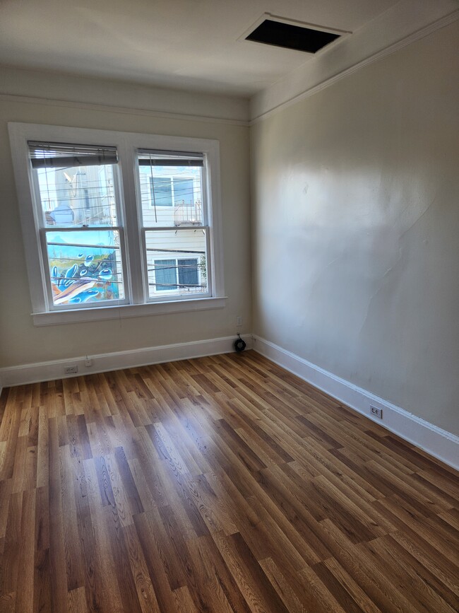 Bedroom 1 - 166 Langton St