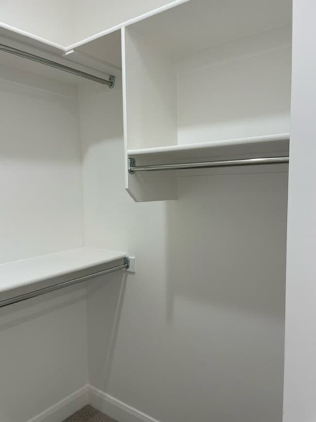 Building Photo - Resort-Style Living | 3 Bedroom Home with Access to Lagoon & Clubhouse