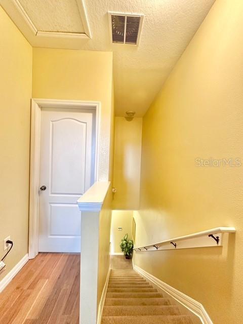Building Photo - 836 Chelsea Dr