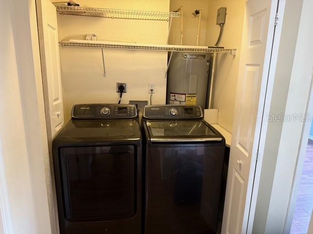 Building Photo - 911 Valmar St