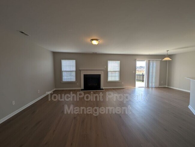 Building Photo - 11307 Breezehill Ln