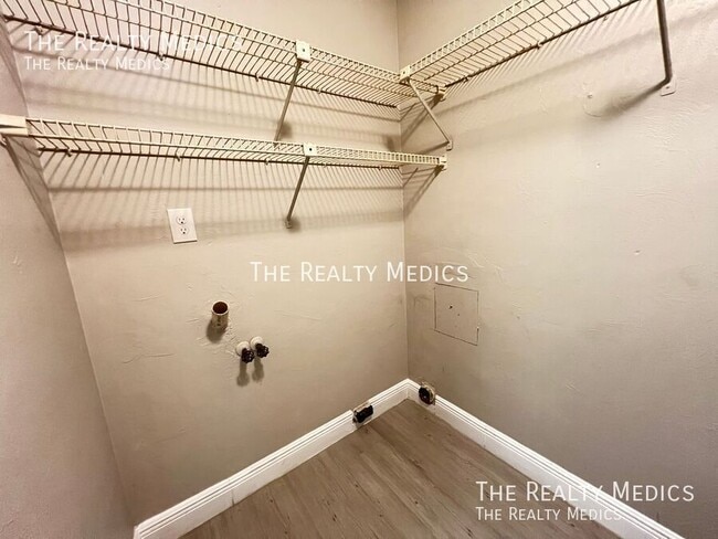 Building Photo - 2095 NW 43rd St