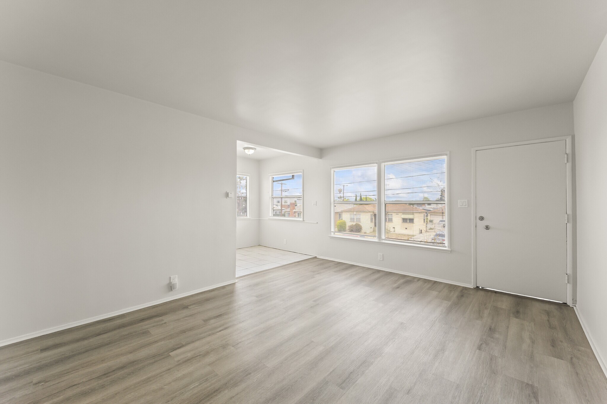 Building Photo - 7015 8th Ave
