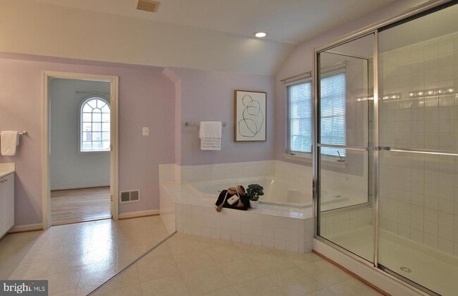 Building Photo - 15417 Duckling Pl