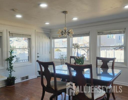 Building Photo - 1925 Verona Ave