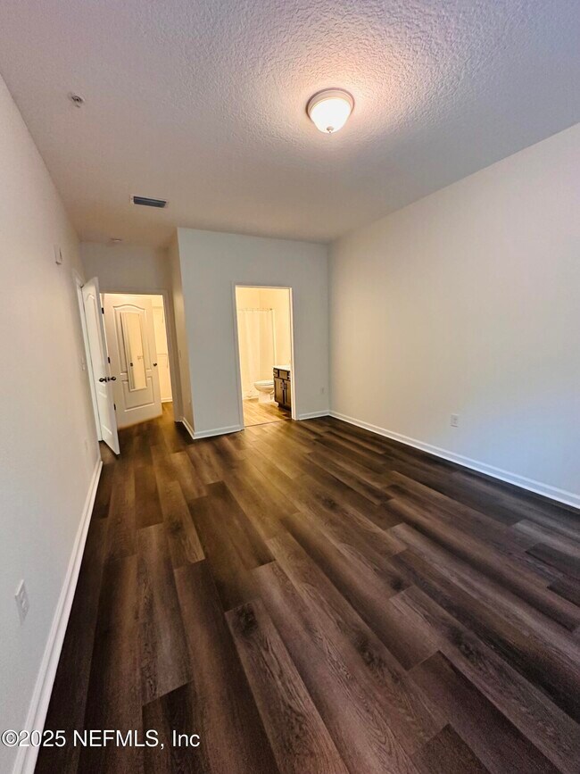 Building Photo - 4966 Key Lime Dr