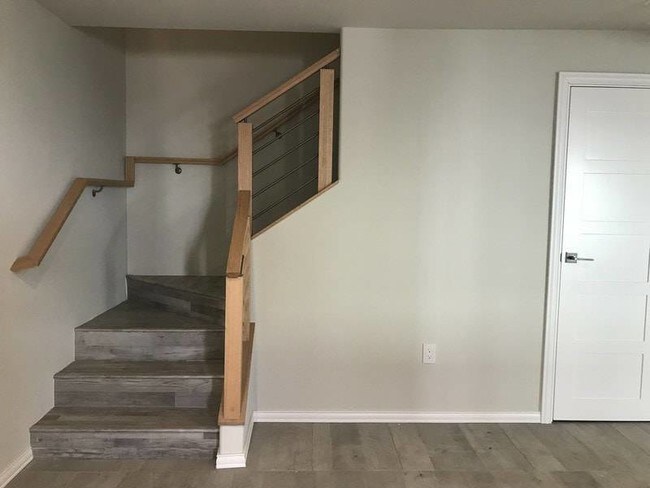 Building Photo - 8907 Tronewood Dr