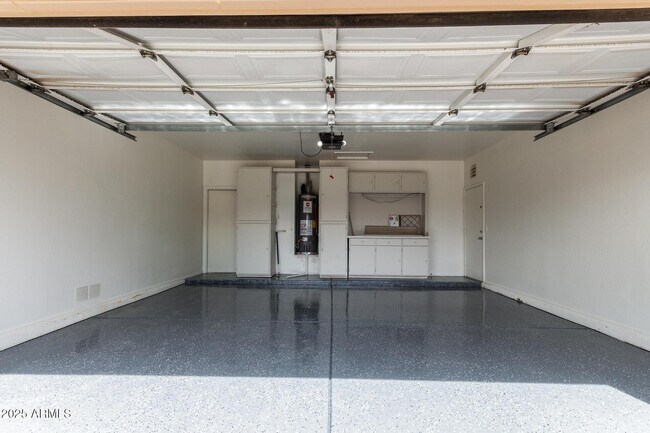 Building Photo - 3821 S Heath Way