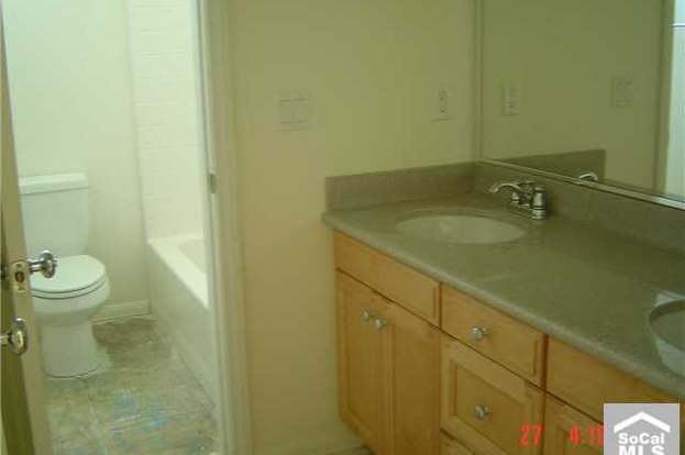 Building Photo - 534 N Cabernet Dr