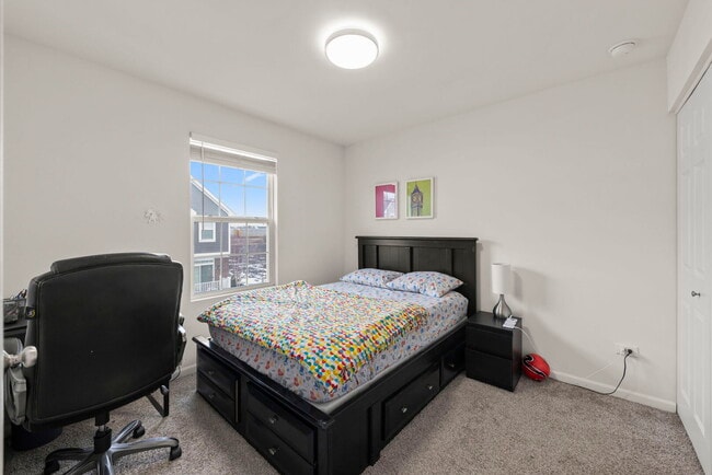 Building Photo - 4415 Monroe Ct