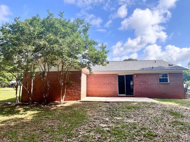 Building Photo - 5721 Bronco Pl