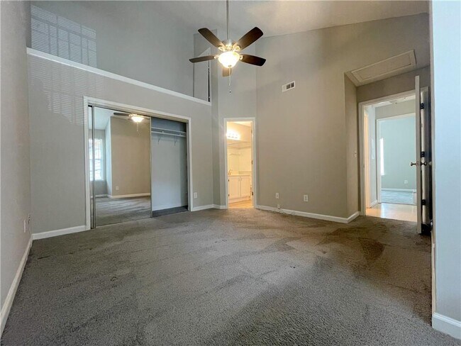 Building Photo - 1107 Sandy Ln Dr