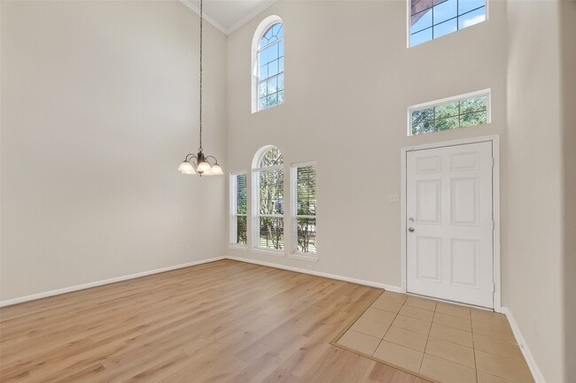 Building Photo - 2708 Calico Creek Ln