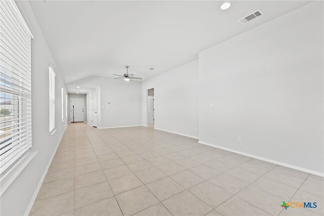 Building Photo - 193 Heather Glen Way