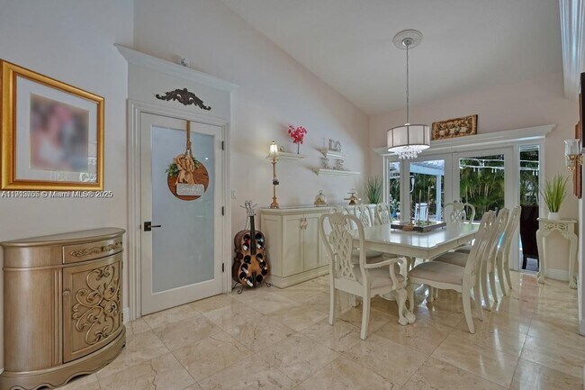 Building Photo - 19720 SW 79th Ct