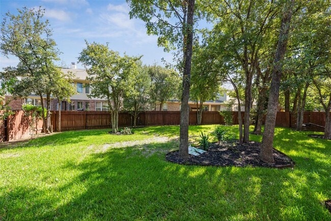 Building Photo - 3808 Avery Woods Ln