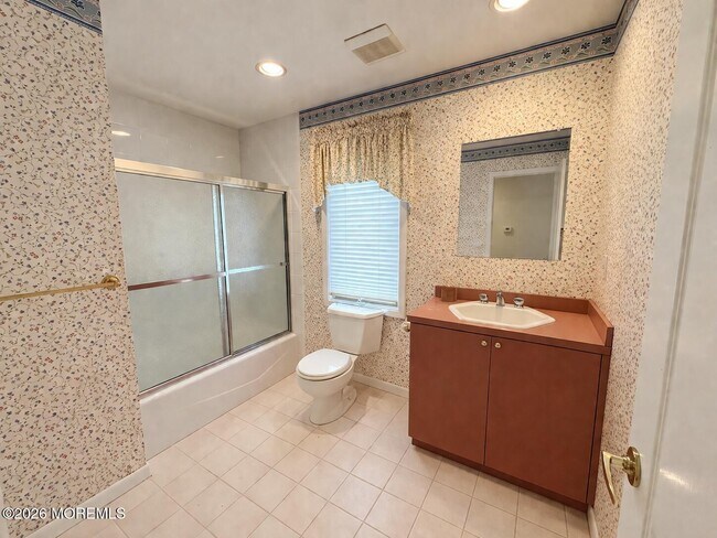 Building Photo - 78 N Mitchell Pl