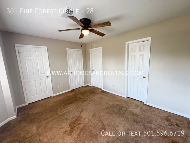 Building Photo - 301 Pine Forest Cir