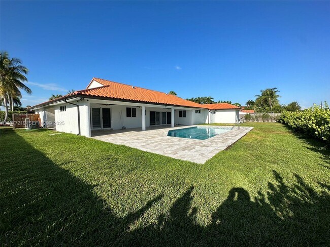 Building Photo - 9203 SW 136th Terrace