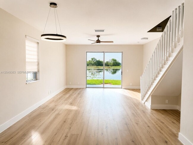 Building Photo - 1820 Salerno Cir