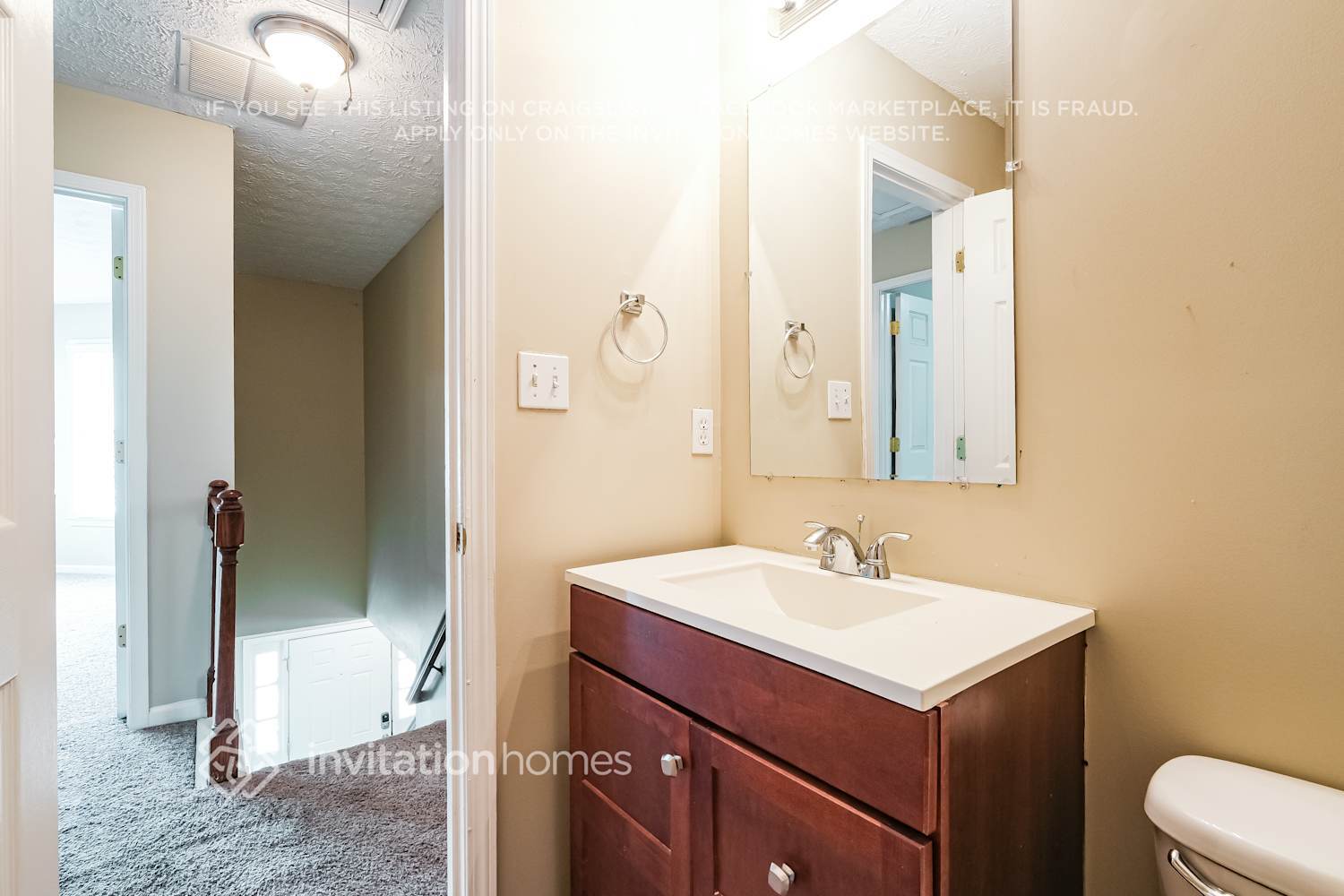 Building Photo - 4896 High Forest Dr