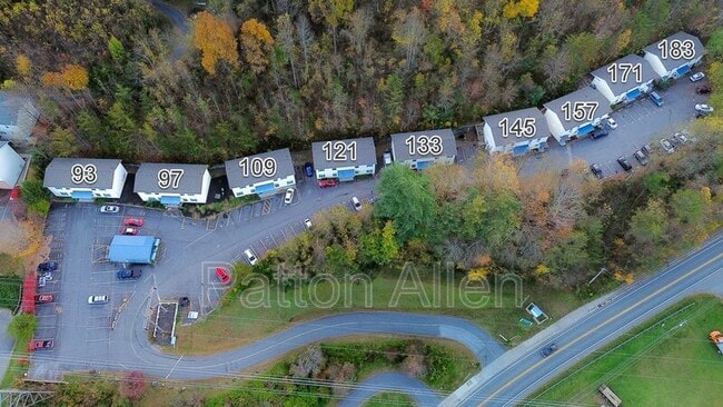 Building Photo - 183 Citadel Dr