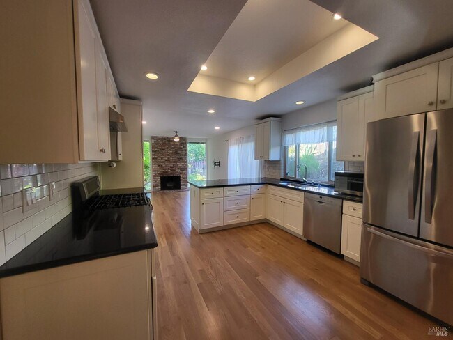 Building Photo - 3345 Diablo Cir