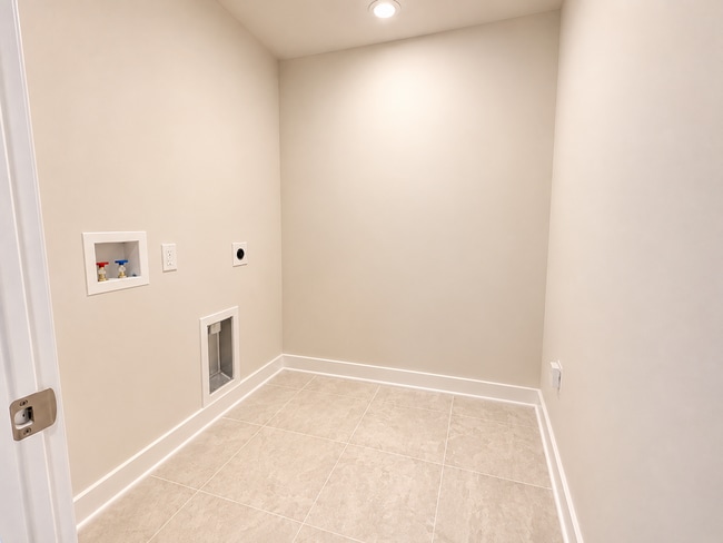 Building Photo - 1264 Balsa Tree Dr