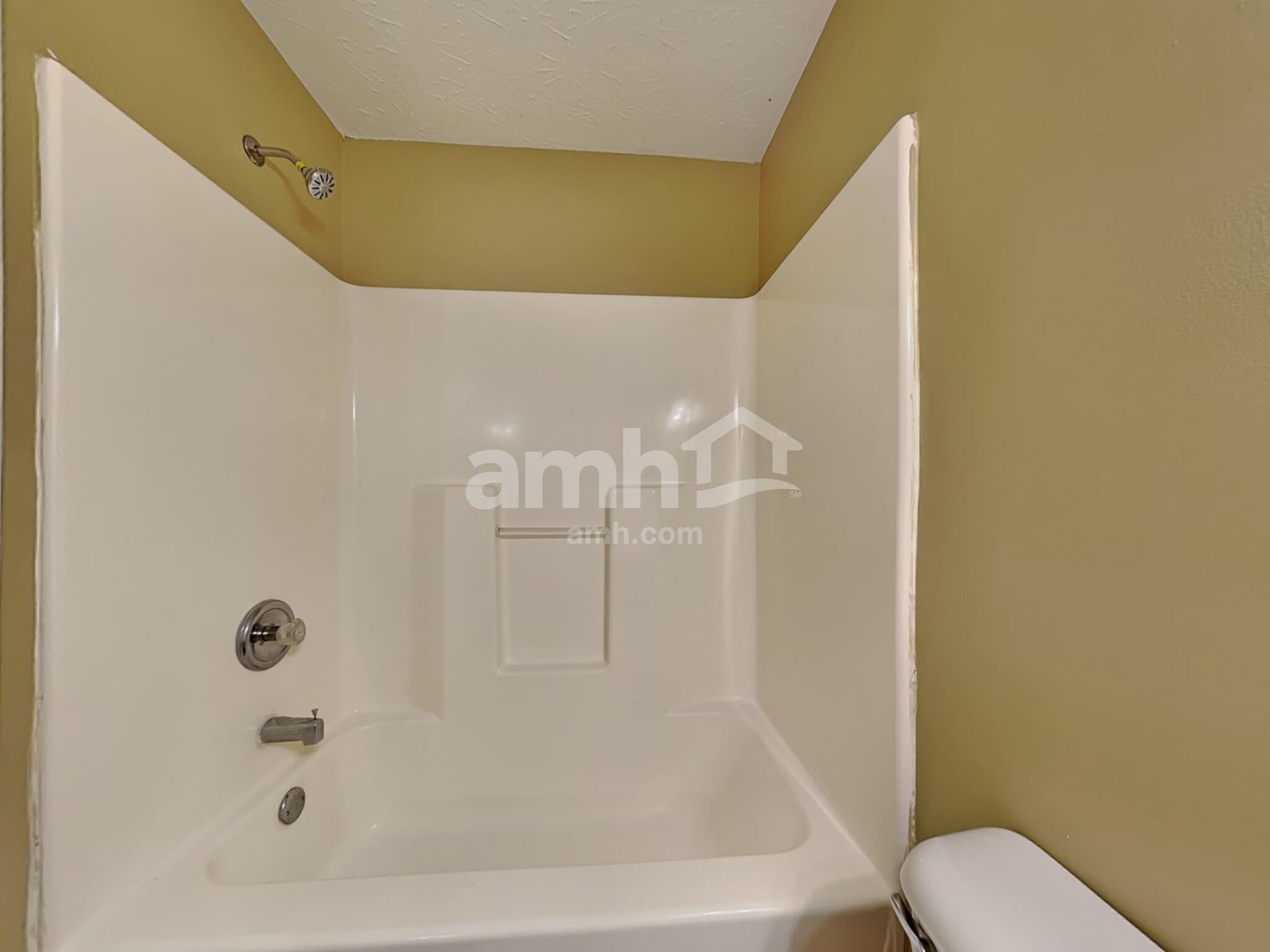 Building Photo - 2058 River Birch Dr