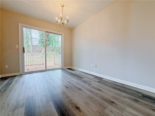 Building Photo - 1449 Springleaf Cir SE