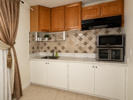 Building Photo - 5947 Corbin Ave