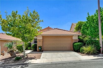 Building Photo - 11125 Gateview Ln