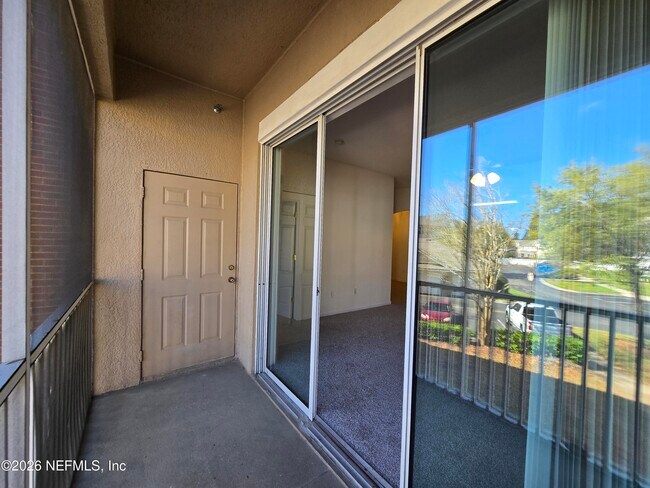 Building Photo - 785 Oakleaf Plantation Pkwy