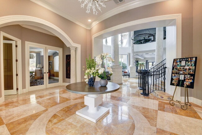 Building Photo - 3421 Tuscany Way