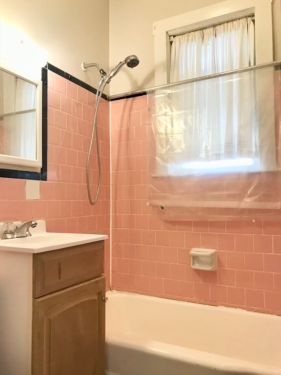 Building Photo - 73 Campbell Ave