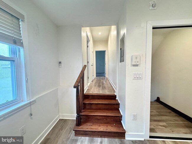Building Photo - 2226 Fairmount Ave
