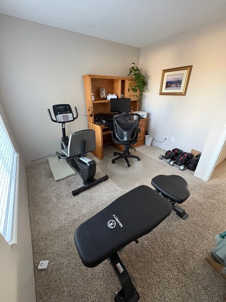 Building Photo - 8094 Miller Cir