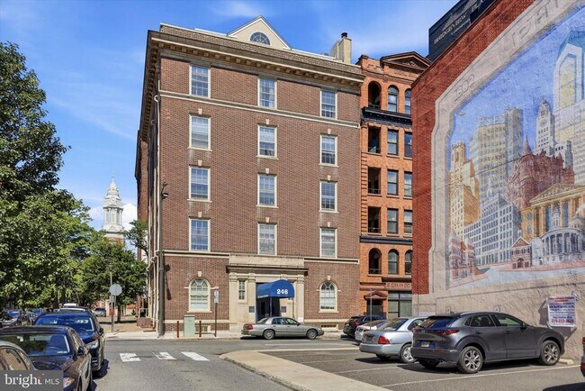 Building Photo - 246 N 3rd St