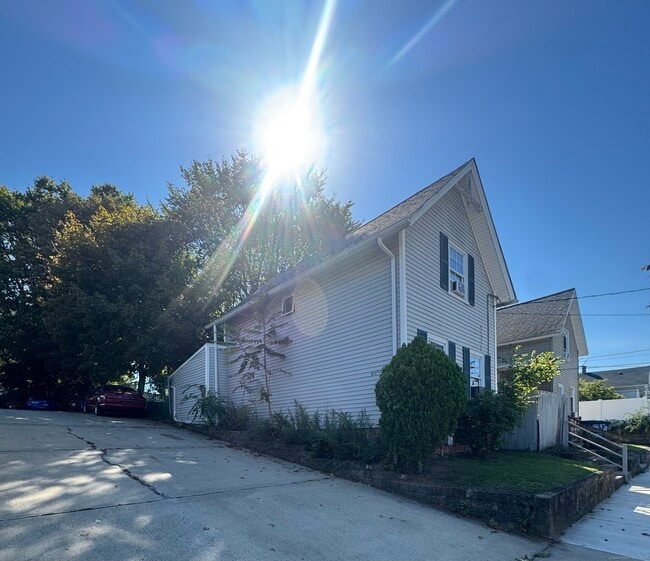 Building Photo - 54 Lombard St