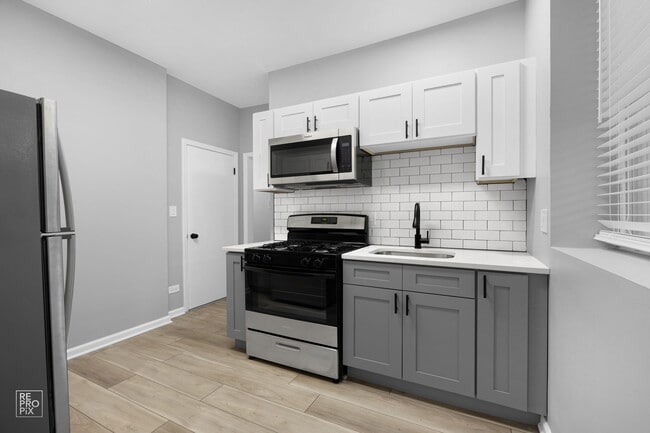 Building Photo - 4750 E Calumet