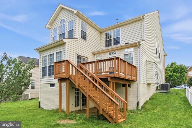 Building Photo - 5407 Silver Maple Ln