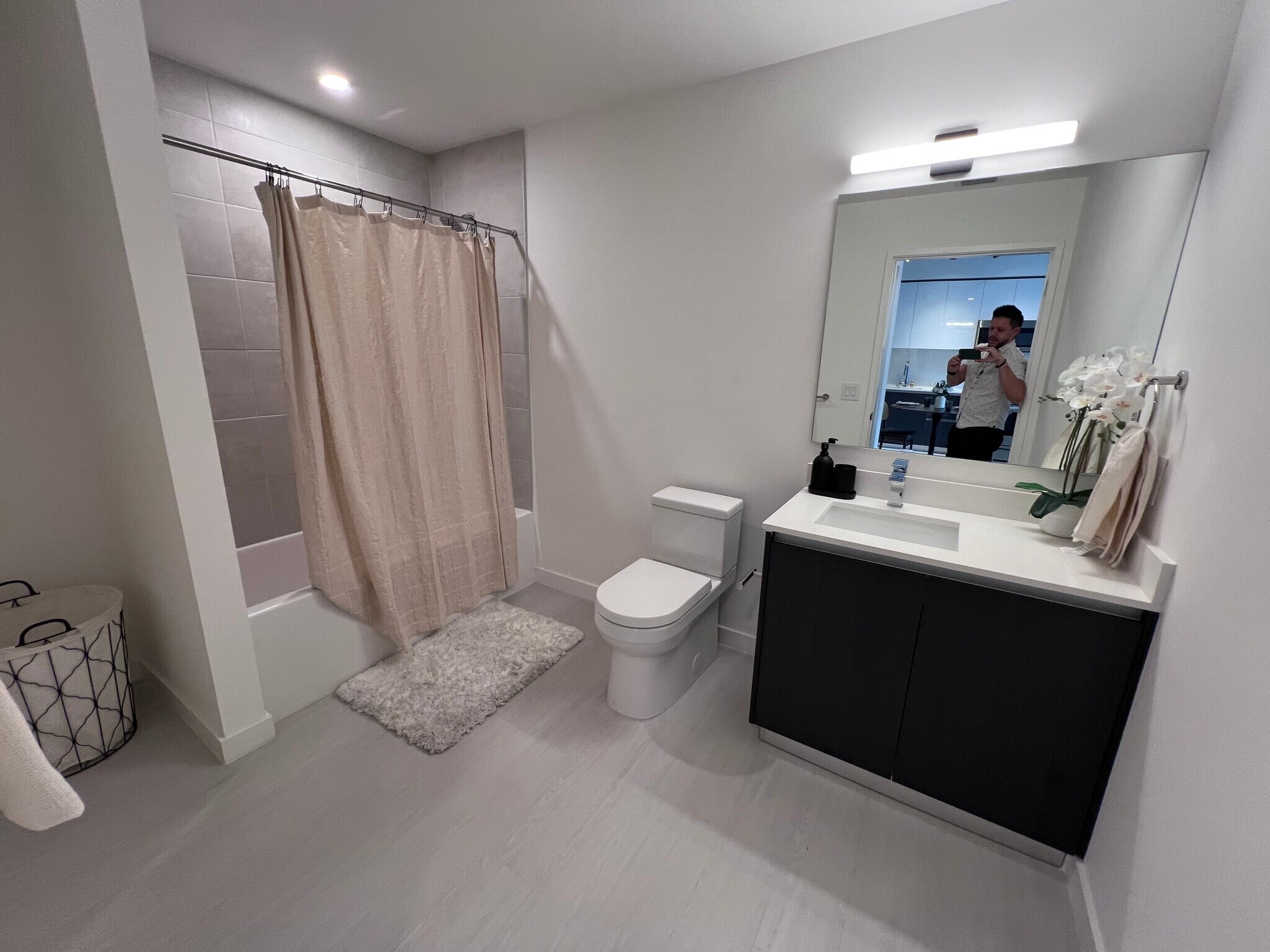 Building Photo - 20421 NW 20th Ct