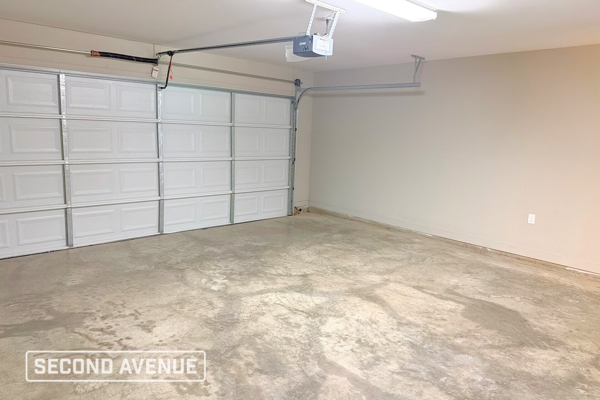 Building Photo - 8943 Smith Ranch Dr