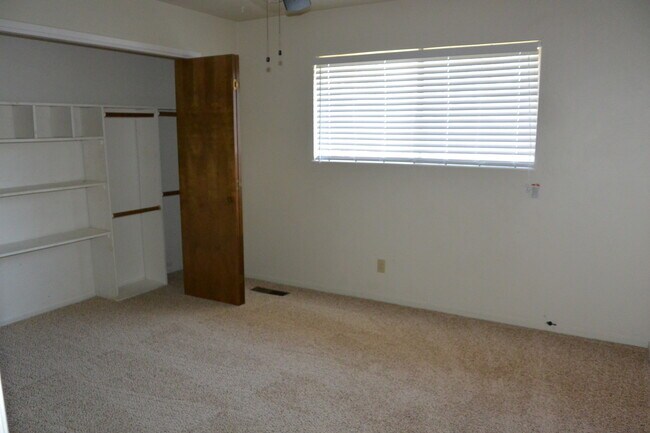 Building Photo - WONDERFUL SOUTHEAST LOCATION