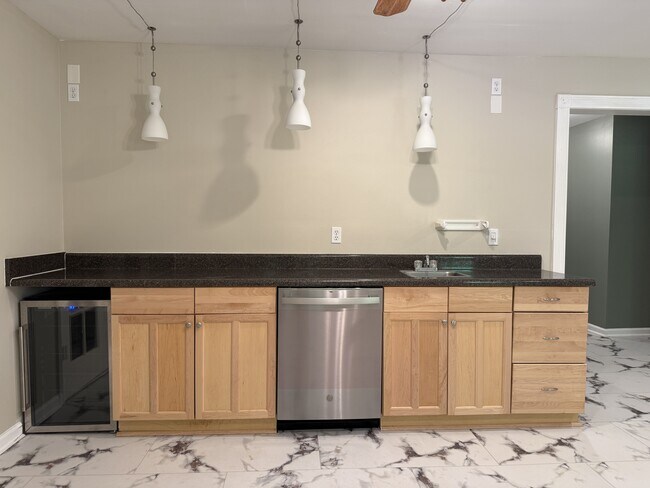 Building Photo - 417 Holland Springs Dr NW